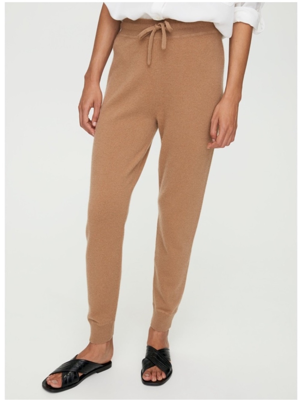 ARITZIA Babaton M Caitlin Easy-care cashmere jogger
